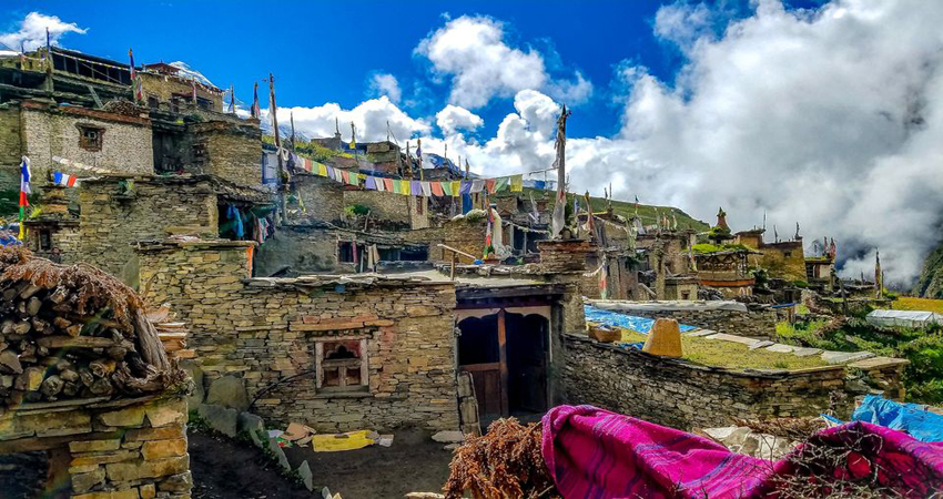 Nar-Phu Valley Trekking