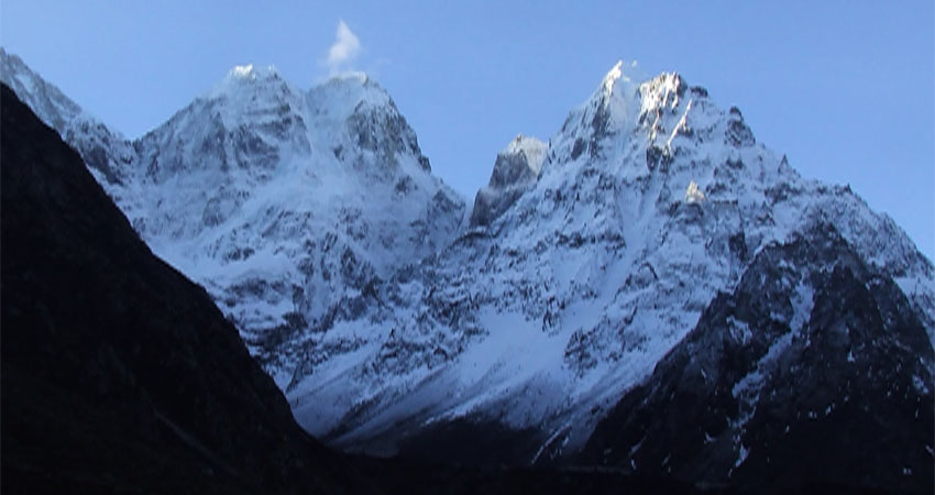 Kanchenjunga circuit Trekking 