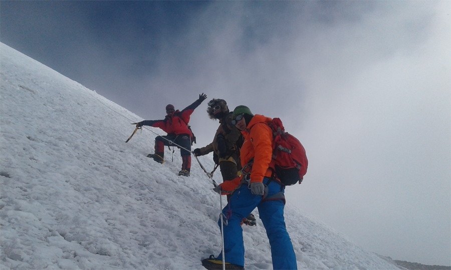 326 Peak Open for Climbing